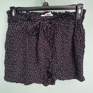 3/$15 Hollister paper bag shorts